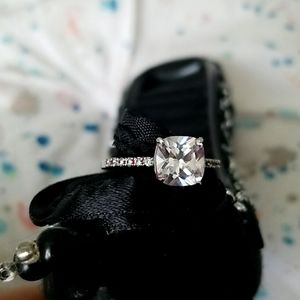 Size 8 costume jewelry